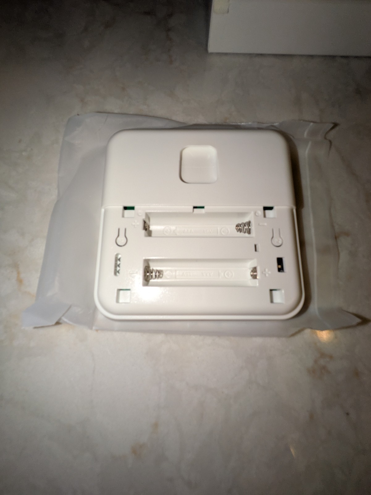Surface Mounted Wall Switch for Alta Bliss System (Part No. 1026657)