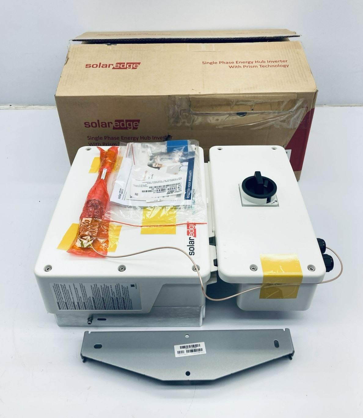 SolarEdge SE6000H-USSNBBL14 Energy Hub w/ RGM & Consumption Monitoring 6000W