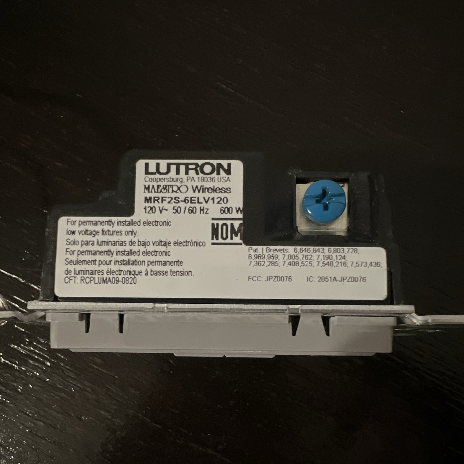 Lutron Vive Maestro Wireless Dimmer Switch MRF2S-6ELV120 120V Gray