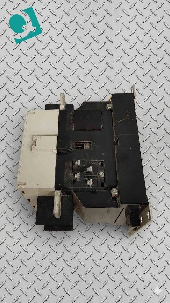 Mitsubishi Electric 300A 240VAC Contactor S-N300 (SKU: 112250)