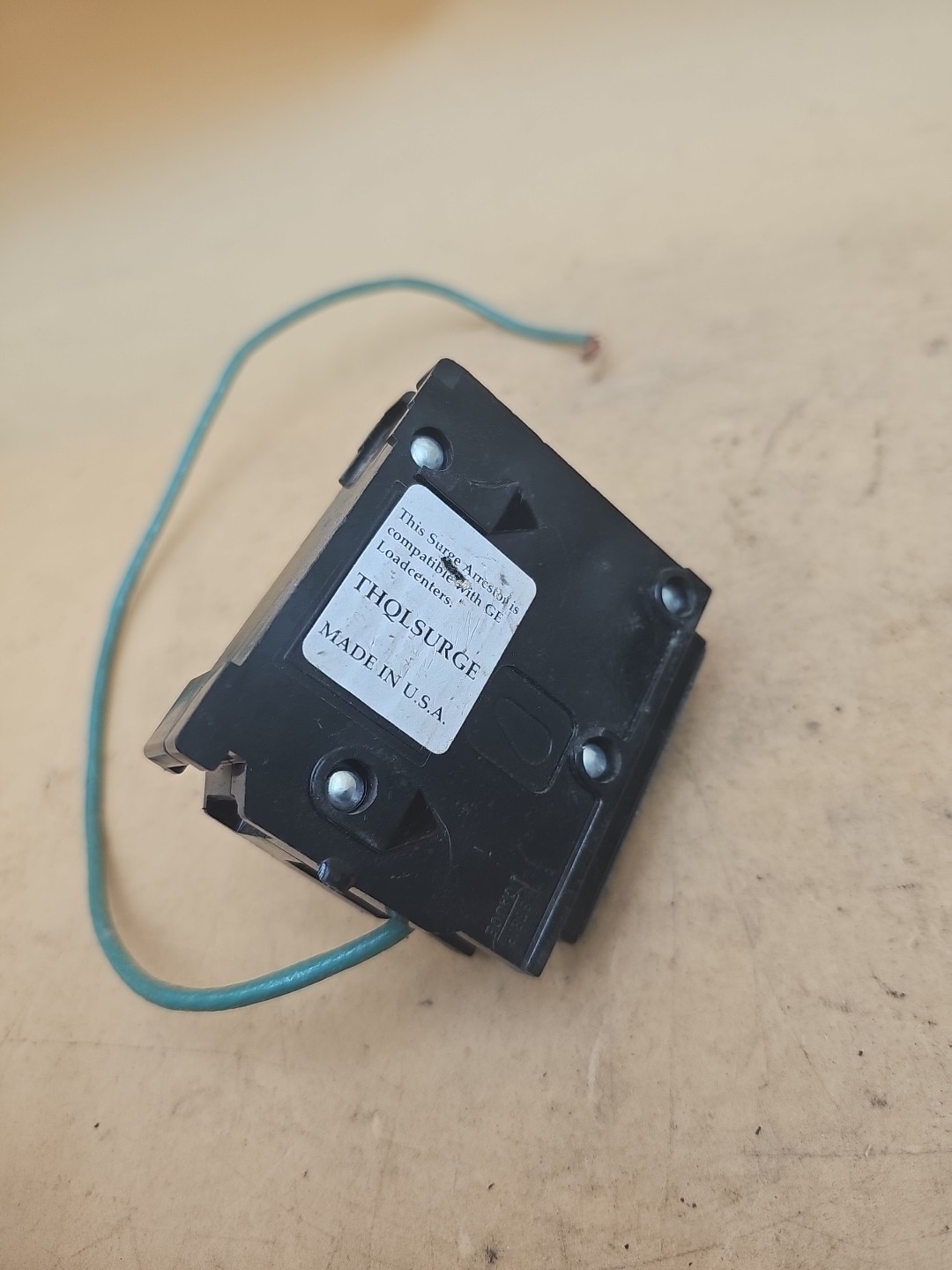 GE General Electric THQLSURGE Surge Arrester
