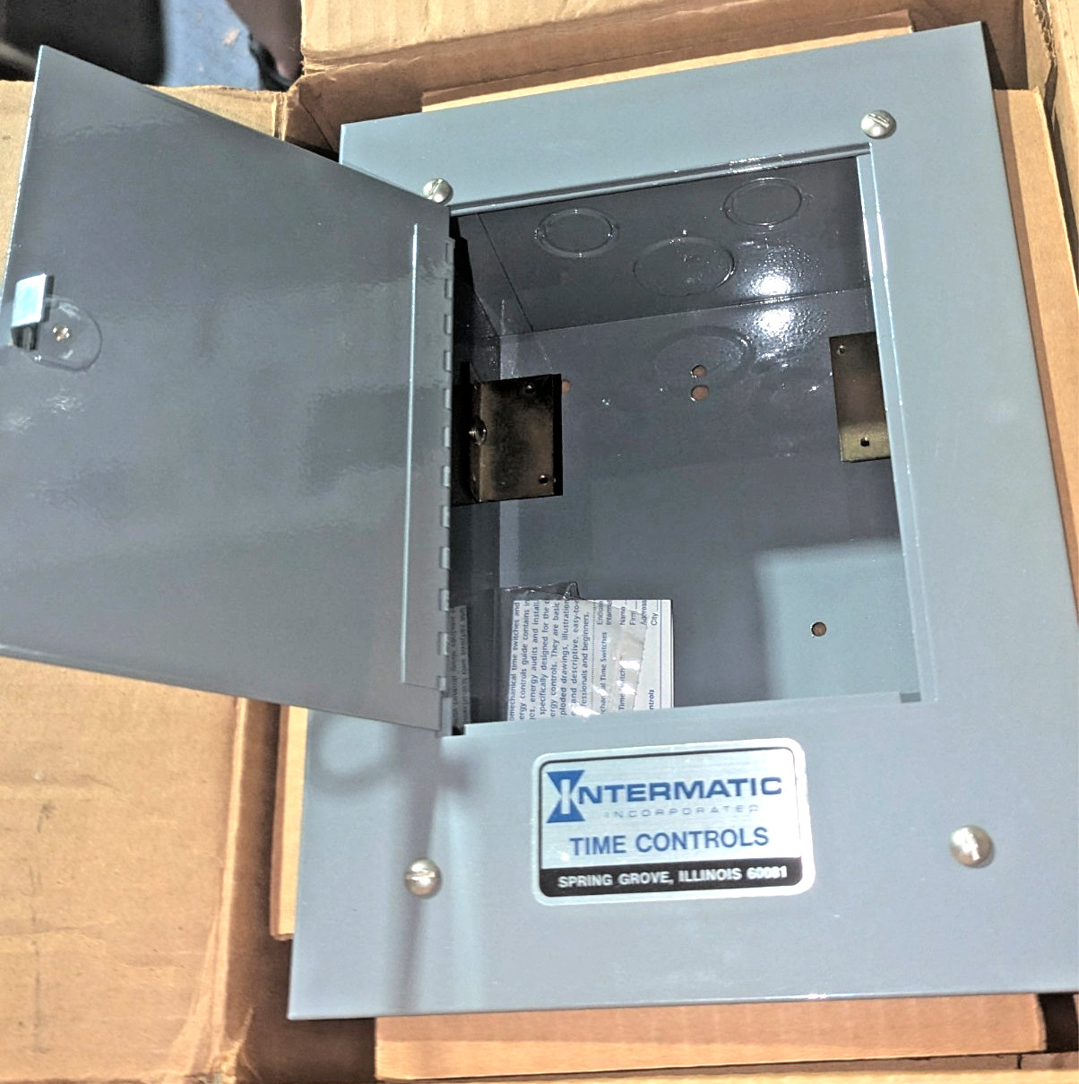 Intermatic 2T304A Flush Mount Case with Latch (Case Only)