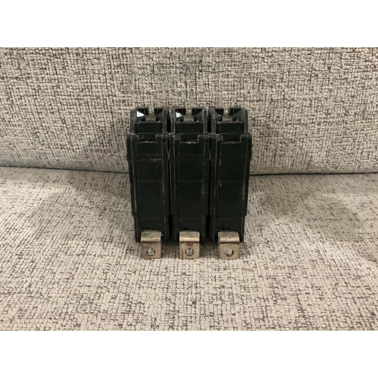 GE THQB32020 3 Pole 20A Circuit Breaker 240V Bolt On Type THQB 20 Amp