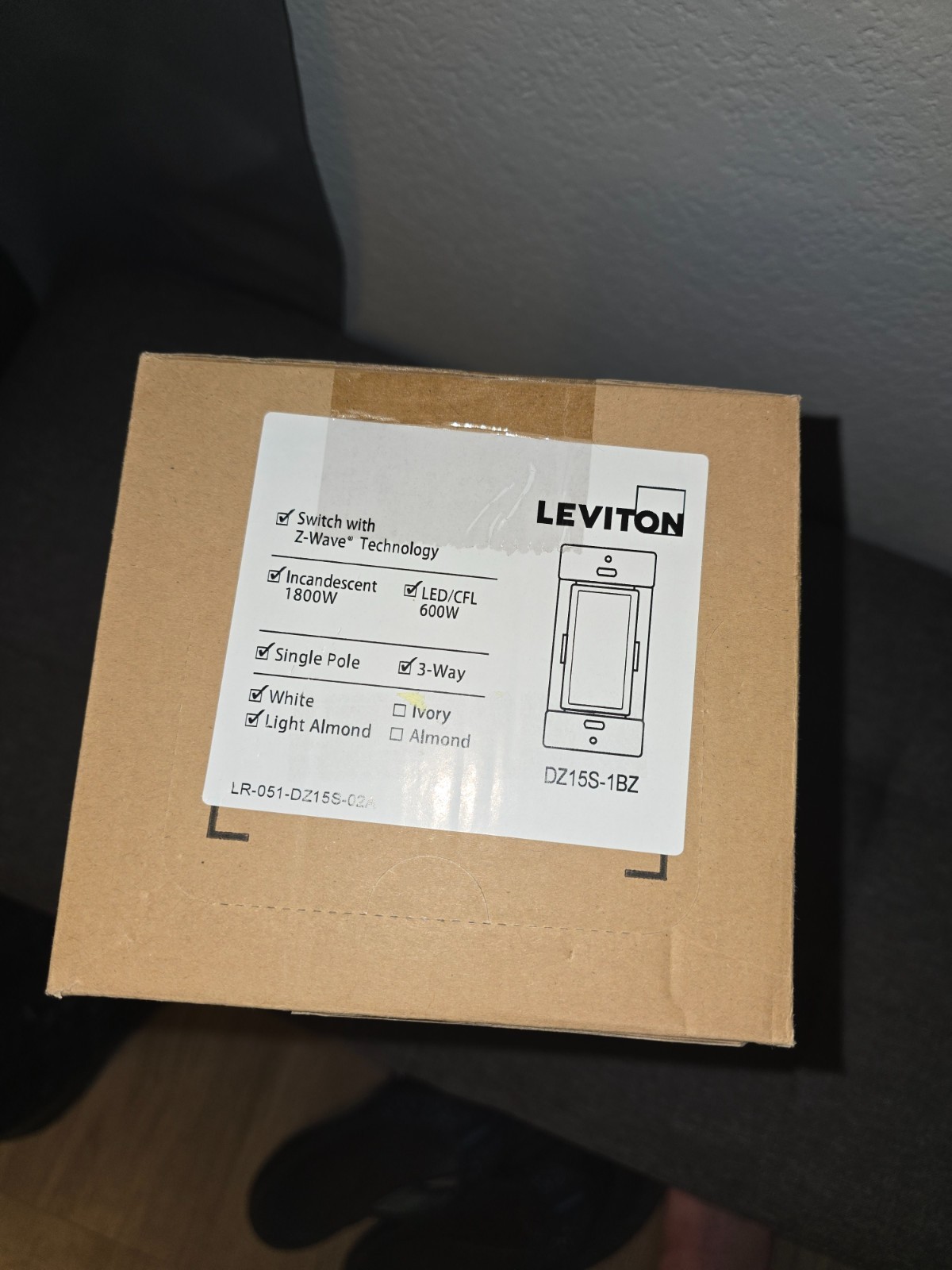 Leviton DZ15S-1BZ Bulk Pack Of 10