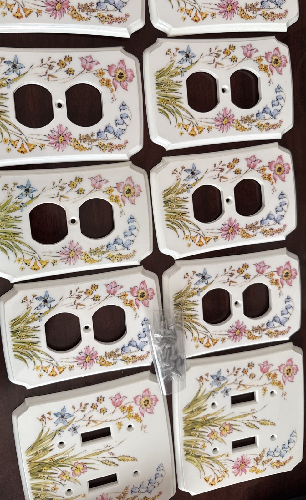 11 Floral Flower Plastic Outlet Switch & Double Gang light Plate Covers kitchen