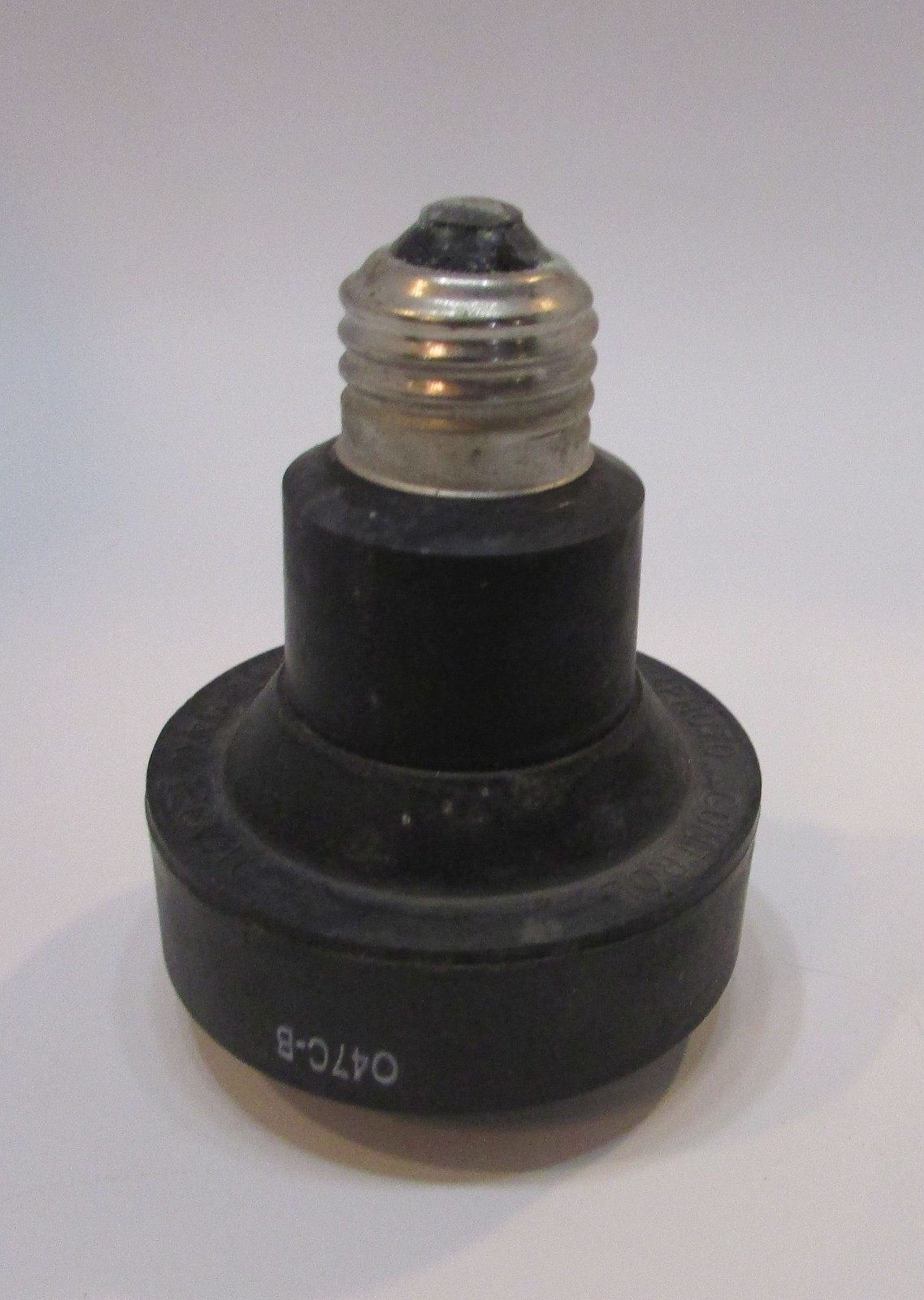 Vintage Working 1990’s 120VAC 150W Dusk Dawn Photocell Bulb Socket Lamp Holder
