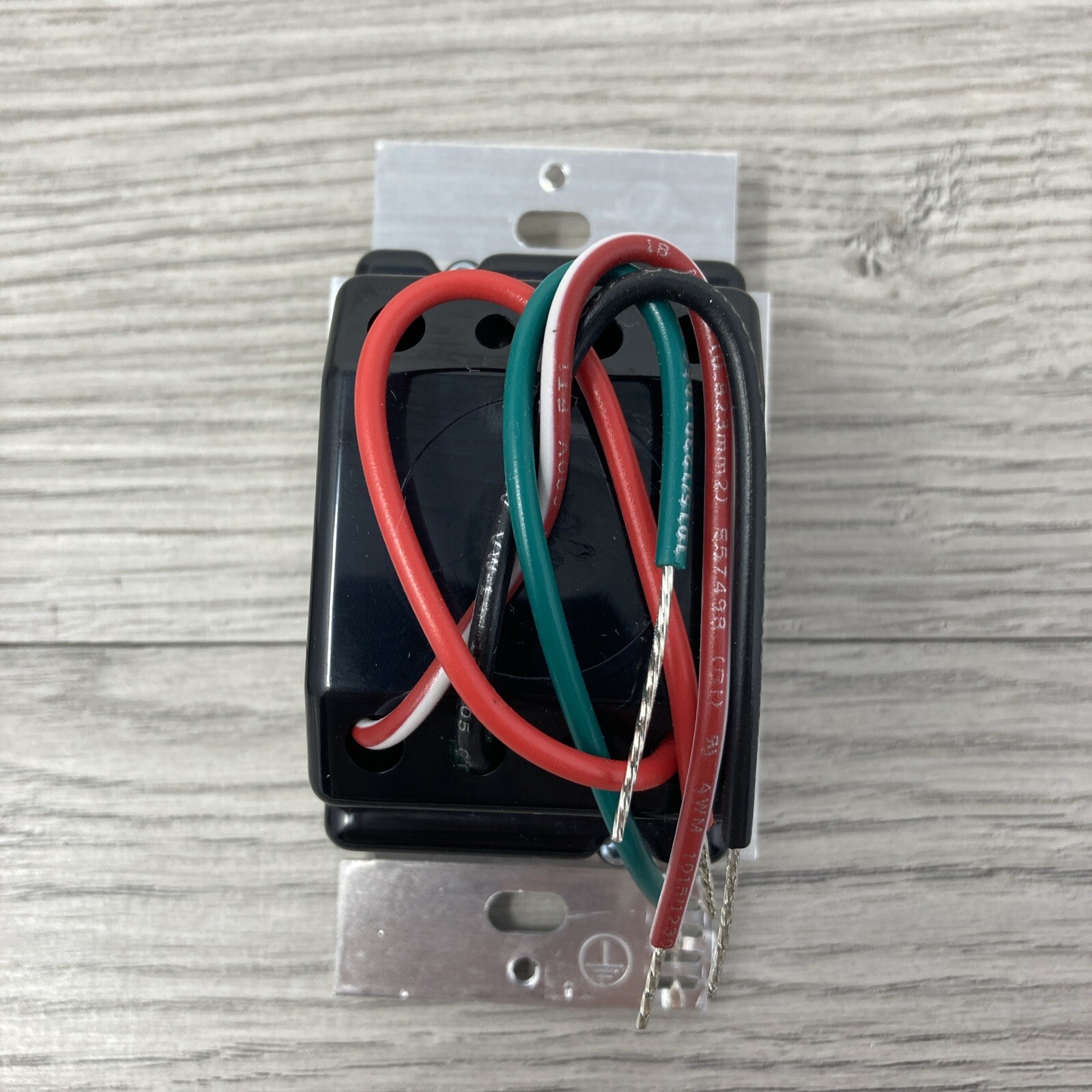 Hubbell Lt Almond CFL/LED Decorator Rocker Light Dimmer Switch 3-Way RDVCL153PLA