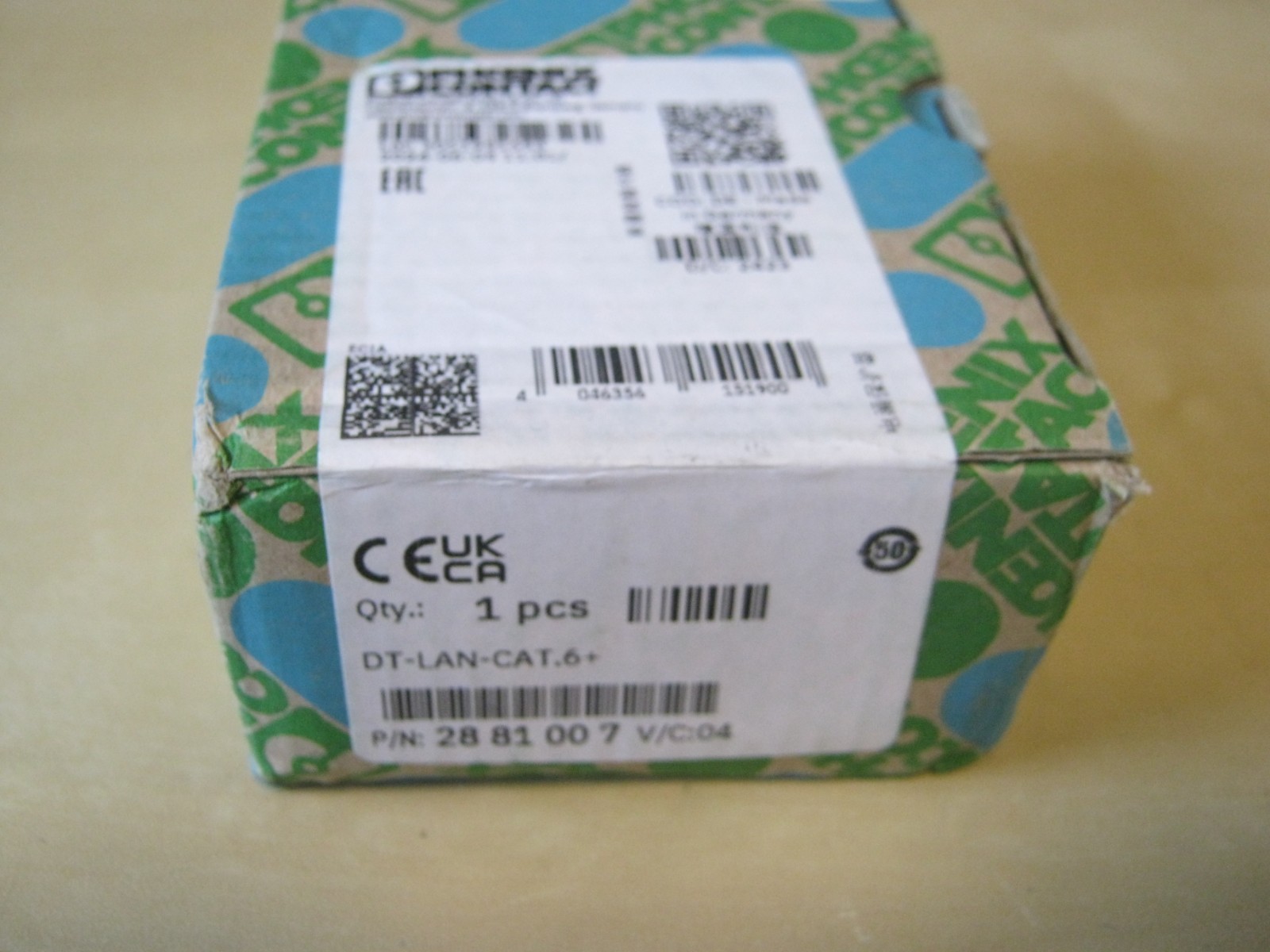 NEW Phoenix Contact 2881007 Ethernet Surge Protection Device DT-LAN-CAT.6+