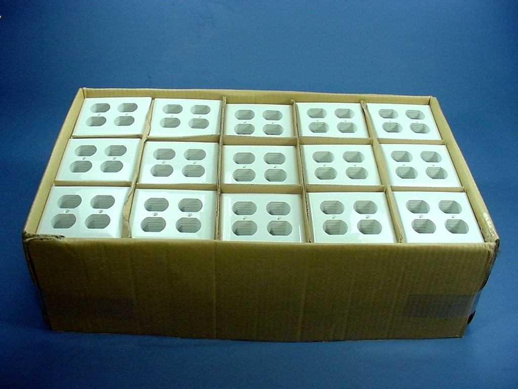 GE 2-Gang White Unbreakable Duplex Outlet Receptacle Wallplates w/o Screws 750pk