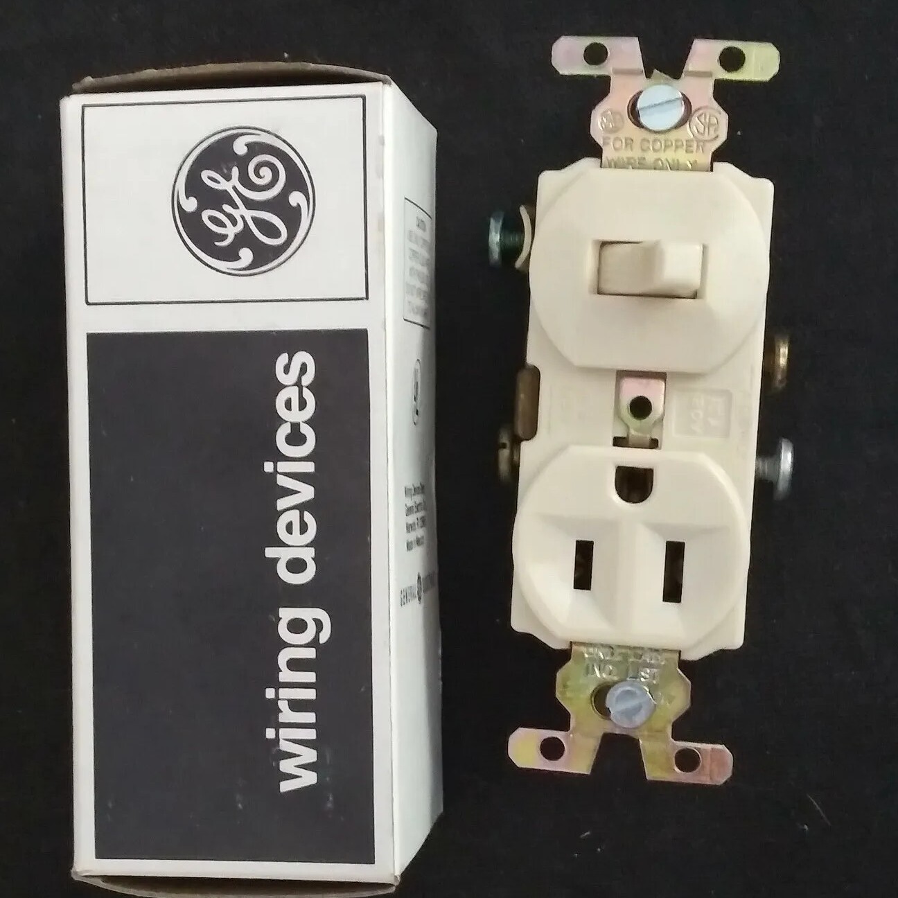 New Old Stock GE Ivory Single Pole Combination Switch & Standard Outlet GE7944-2