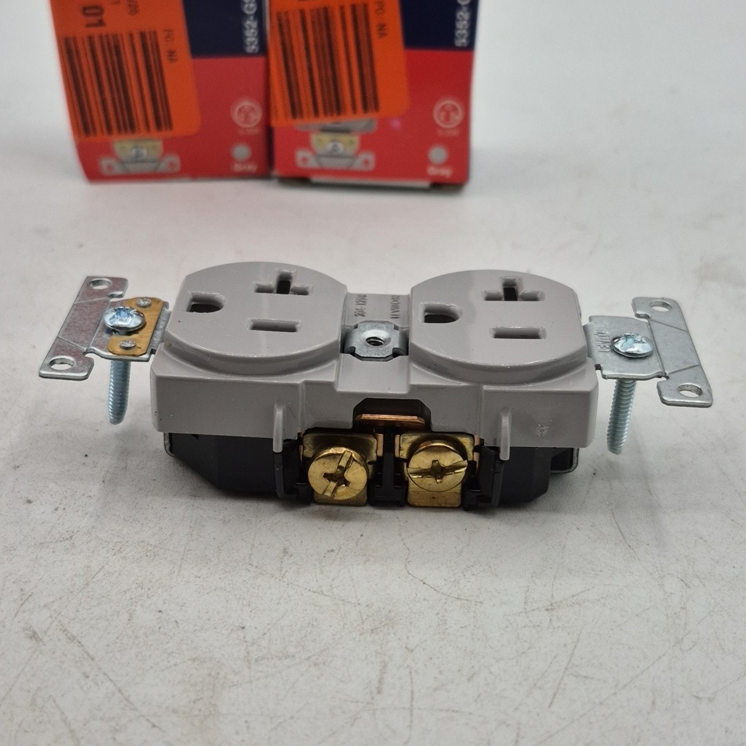 (2) Leviton Self Grounding Duplex Outlet Nylon Gray 20amp R74-5352-GS