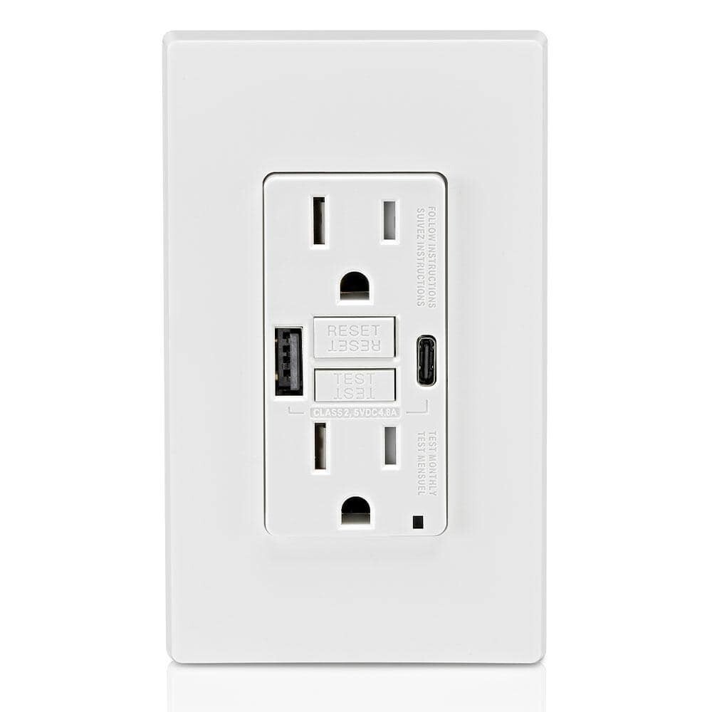 Leviton 15 Amp SmartlockPro Self-Test GFCI Combination 24-Watt (4.8 Amp) Type A
