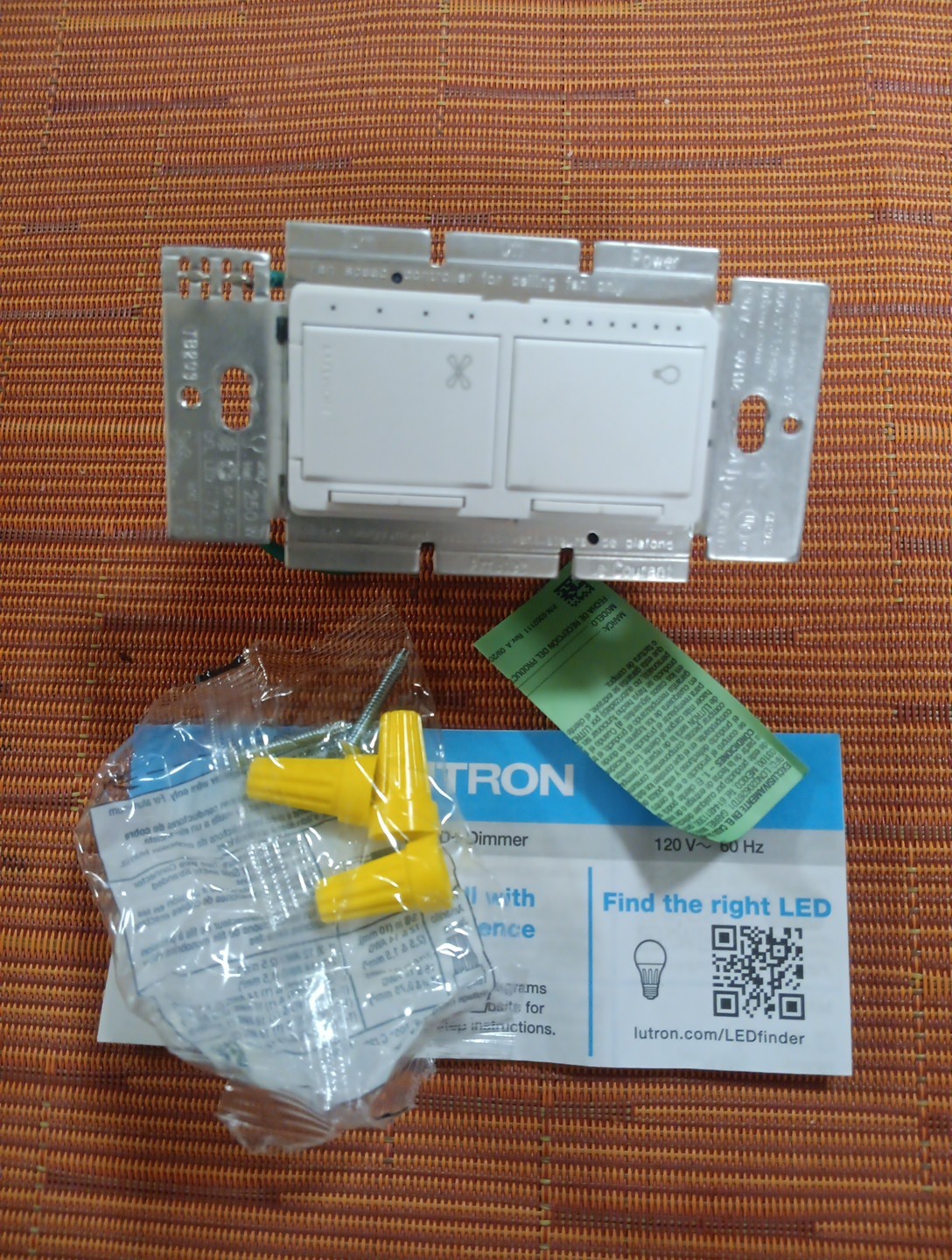 Lutron Maestro Fan Control and Light Dimmer – White