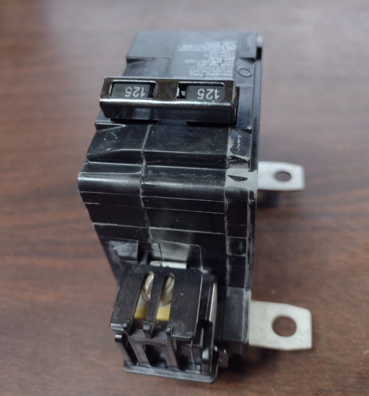 SIEMENS MBK125A MAIN CIRCUIT BREAKER 125 AMP 120/240 VAC 2-POLE NEW IN BOX
