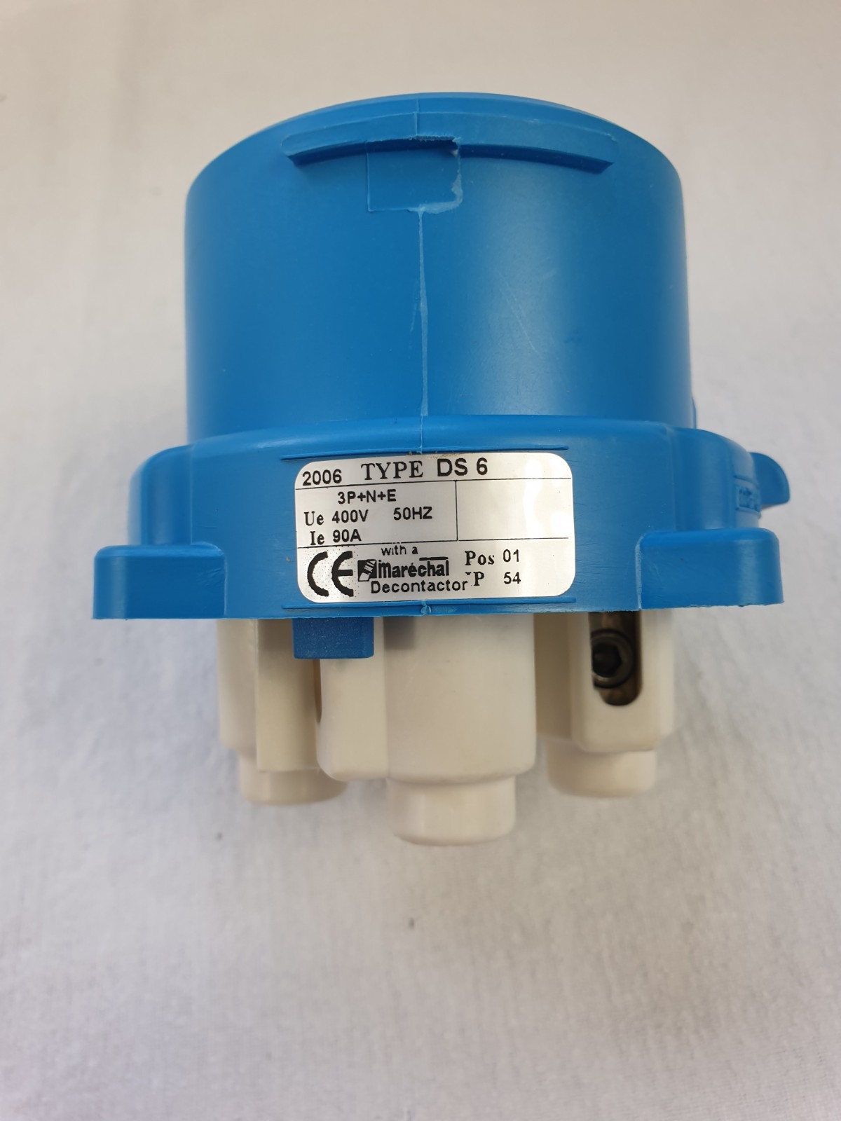 Marechal DS6 Appliance Inlet 3168017 400VAC 50Hz 90A 3P+N+E Blue Poly IP54 Unuse