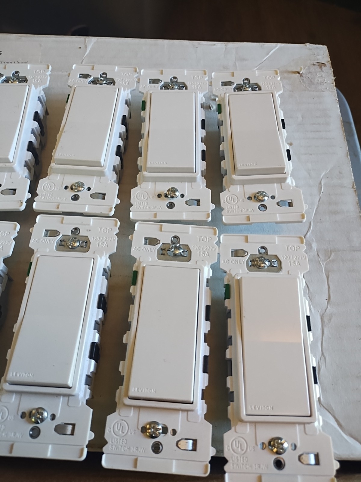 12 White Leviton Rocker Switches 15A 120/277V 3RJW Easy Installation