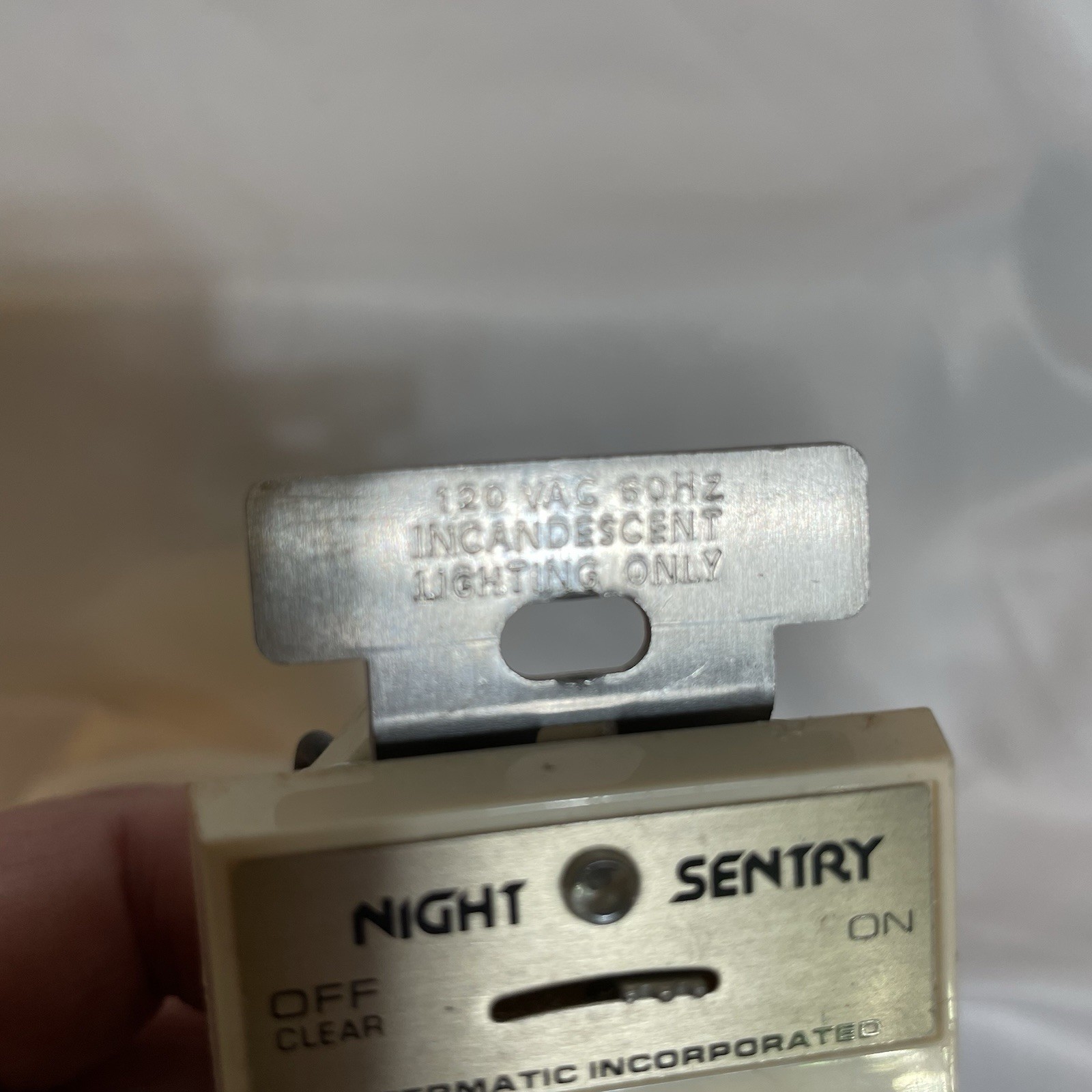 NEW Intermatic Programmable Electronic Wall Switch Security Timer Model EJ341C