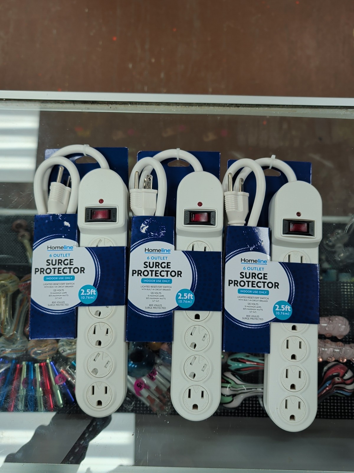 6-Outlet Heavy-Duty Surge Protector with 2.5ft Cord and Built-In Circuit Breaker