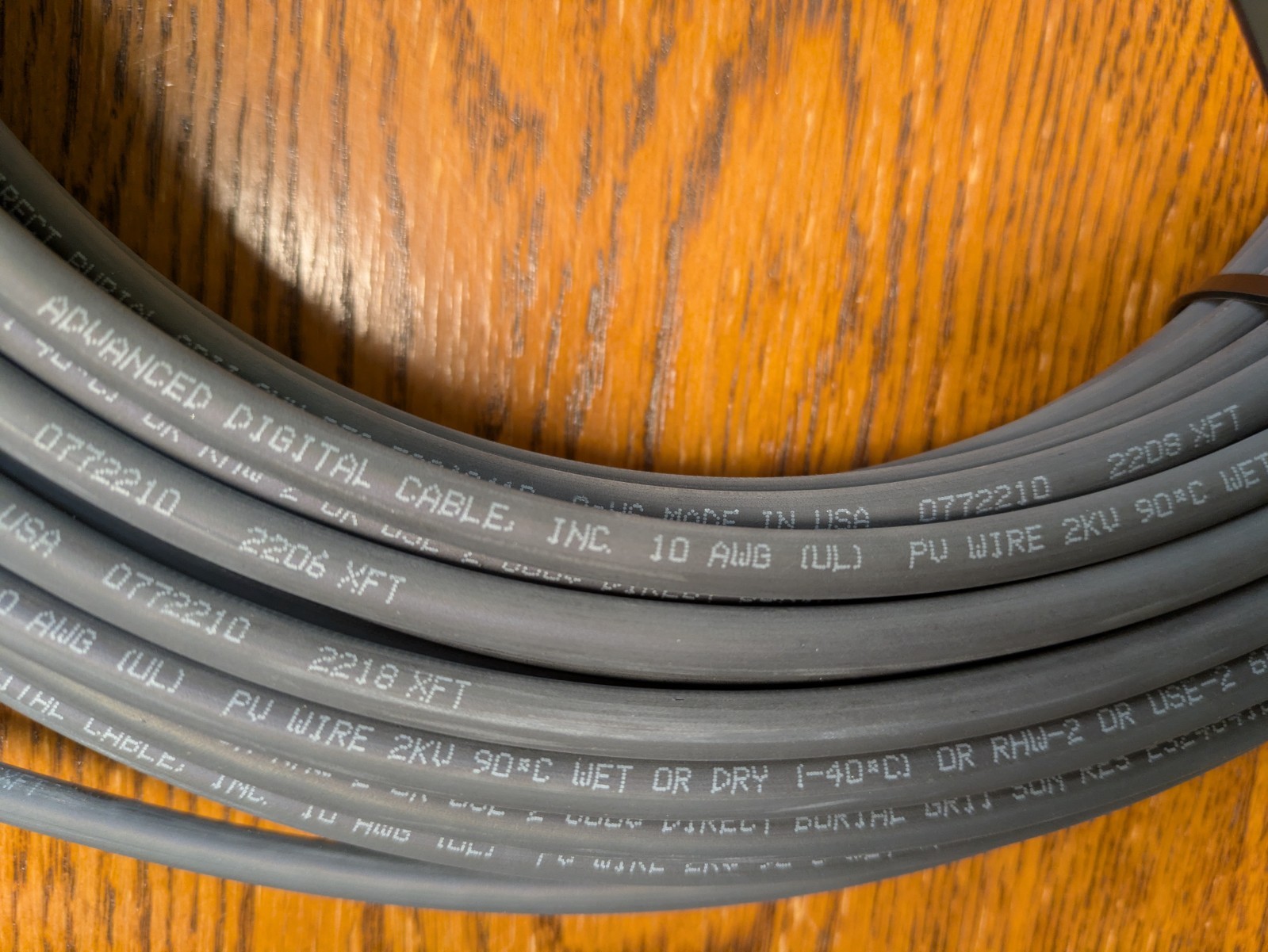 100 FT 10 AWG Solar PV Wire 1500V Black PV / Extension Cable with MC4 Connectors