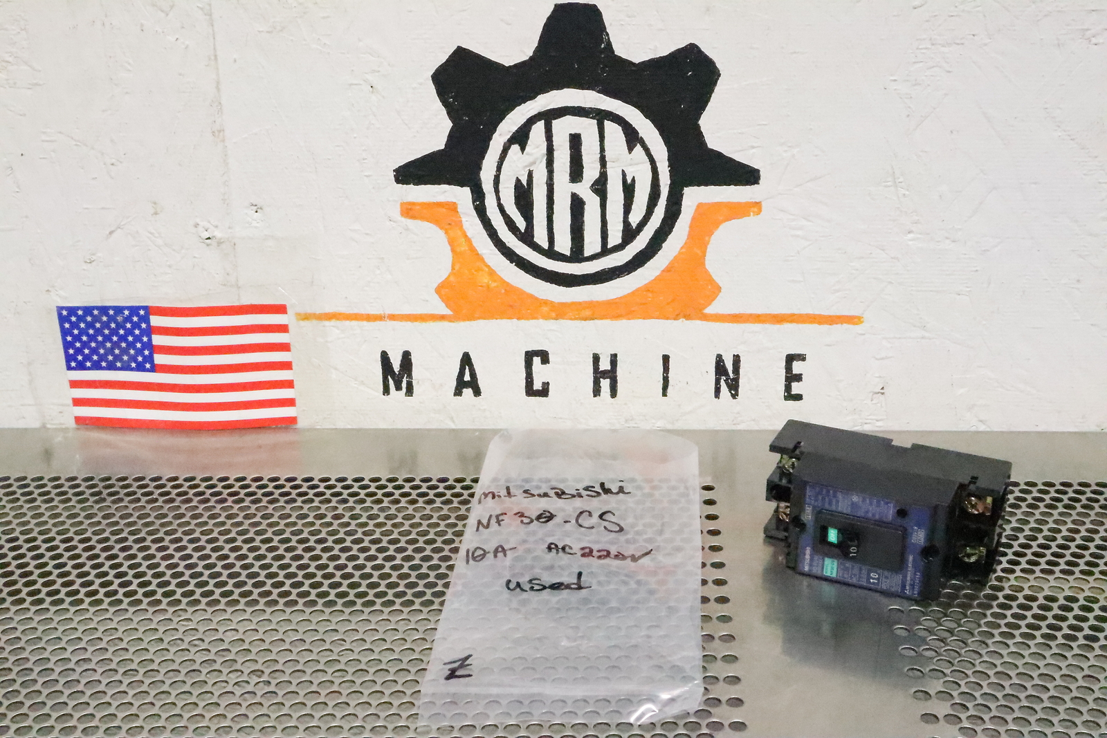 Mitsubishi NF30-CS 10A AC220V 2-Pole Circuit Breaker Used With Warranty