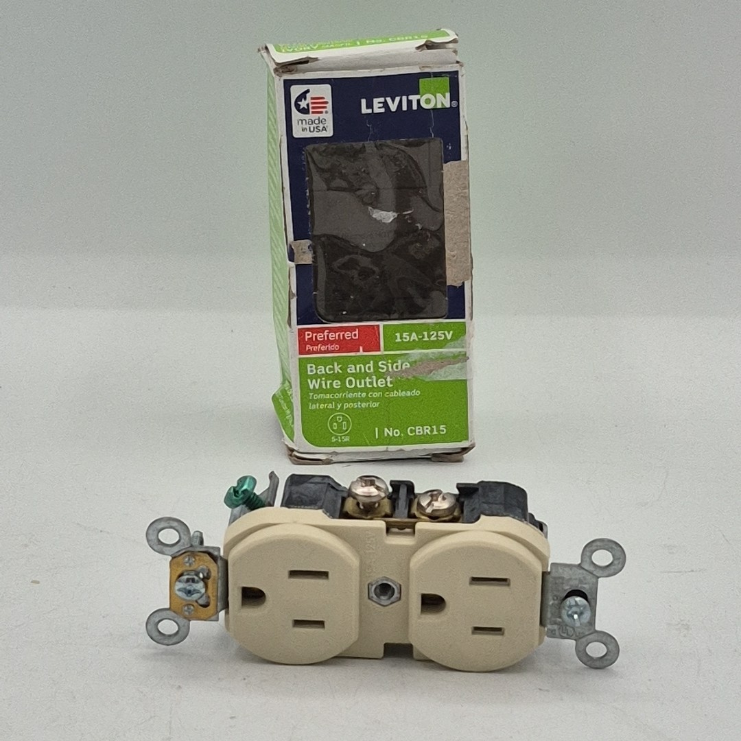 Leviton CBR15-00I 15A 125V Thermoplastic Ivory Outlet 4.06 Hx1.35 Wx1.08 D in.