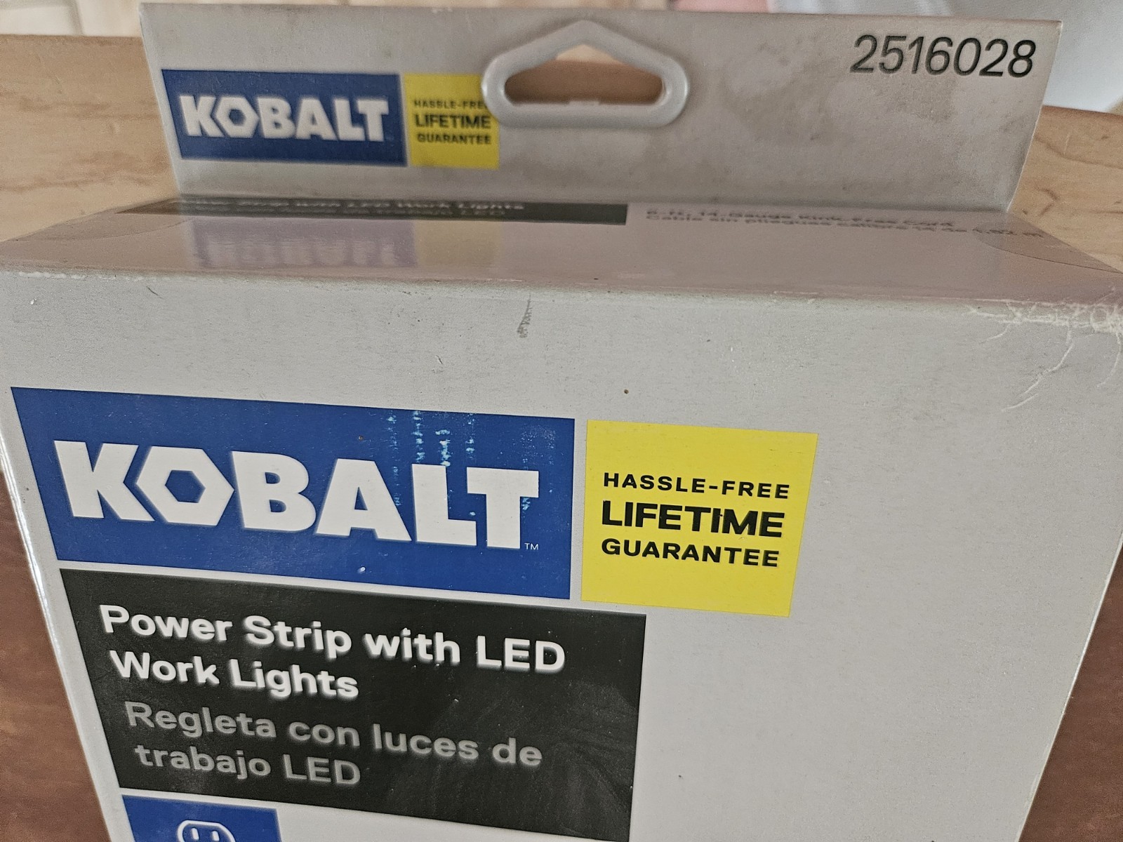 Kobalt 6′ 4 Outlet 2-USB Ports 2LED Lights Indoor Power Strip, LTS-4T-2U-1, NEW