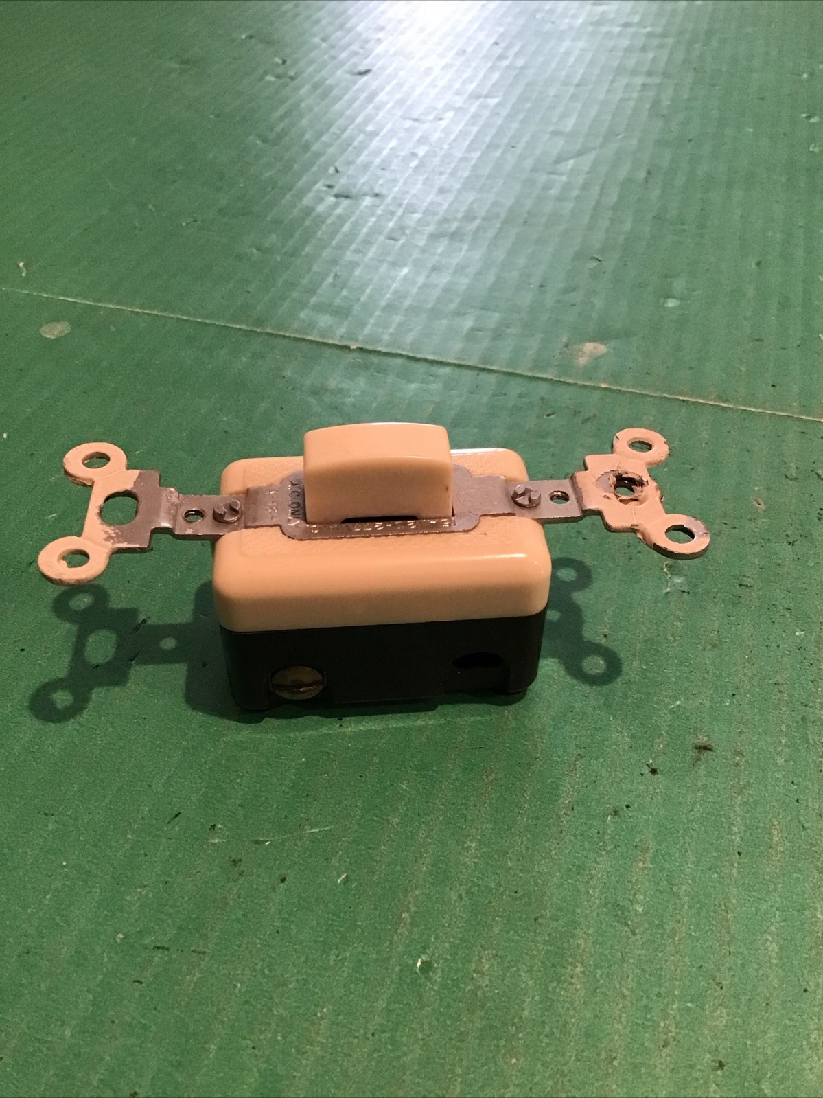 Vintage A-H&H Push Button Ivory Light Switch 15A Bakelite Antique 3-way