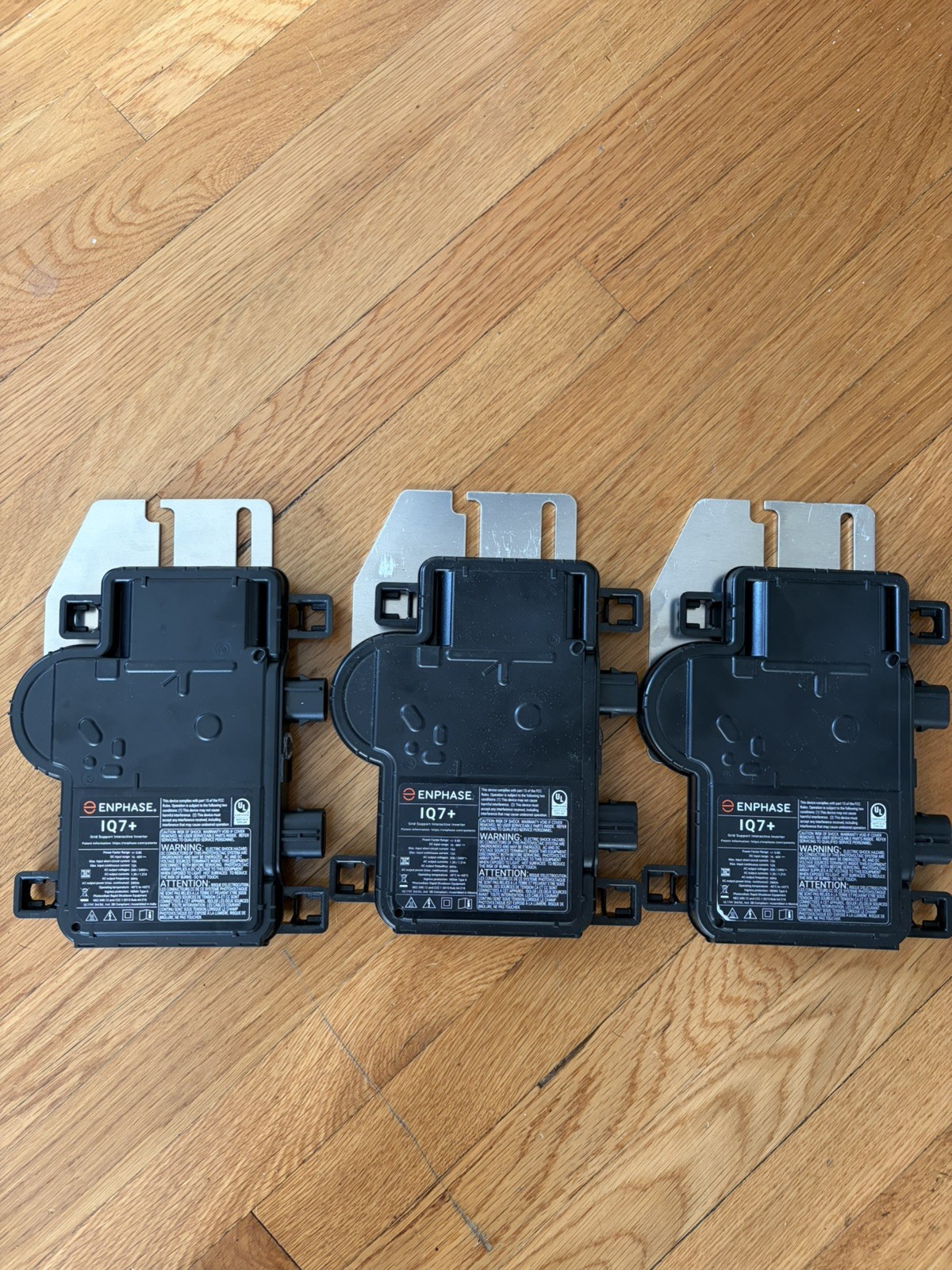 Enphase IQ7PLUS-72-2-US