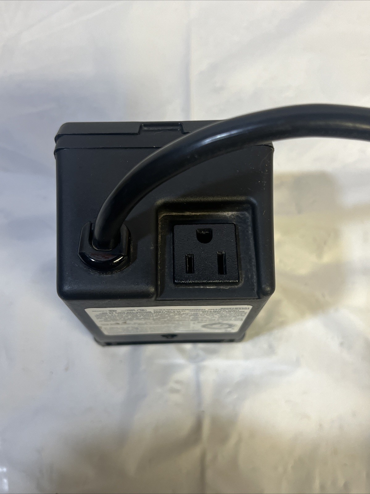Intermatic Raintight Outdoor 24 Hour Timer HB31R Heavy Duty 15 AMP Plug-in Black