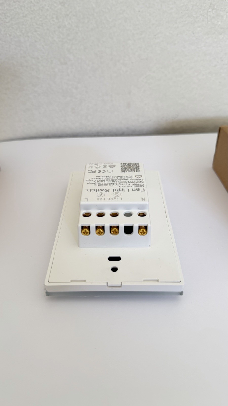 MOES WF-FL01 Wi-Fi Touch Wall Switch Fan Light Control White Glass Panel-qty. 2