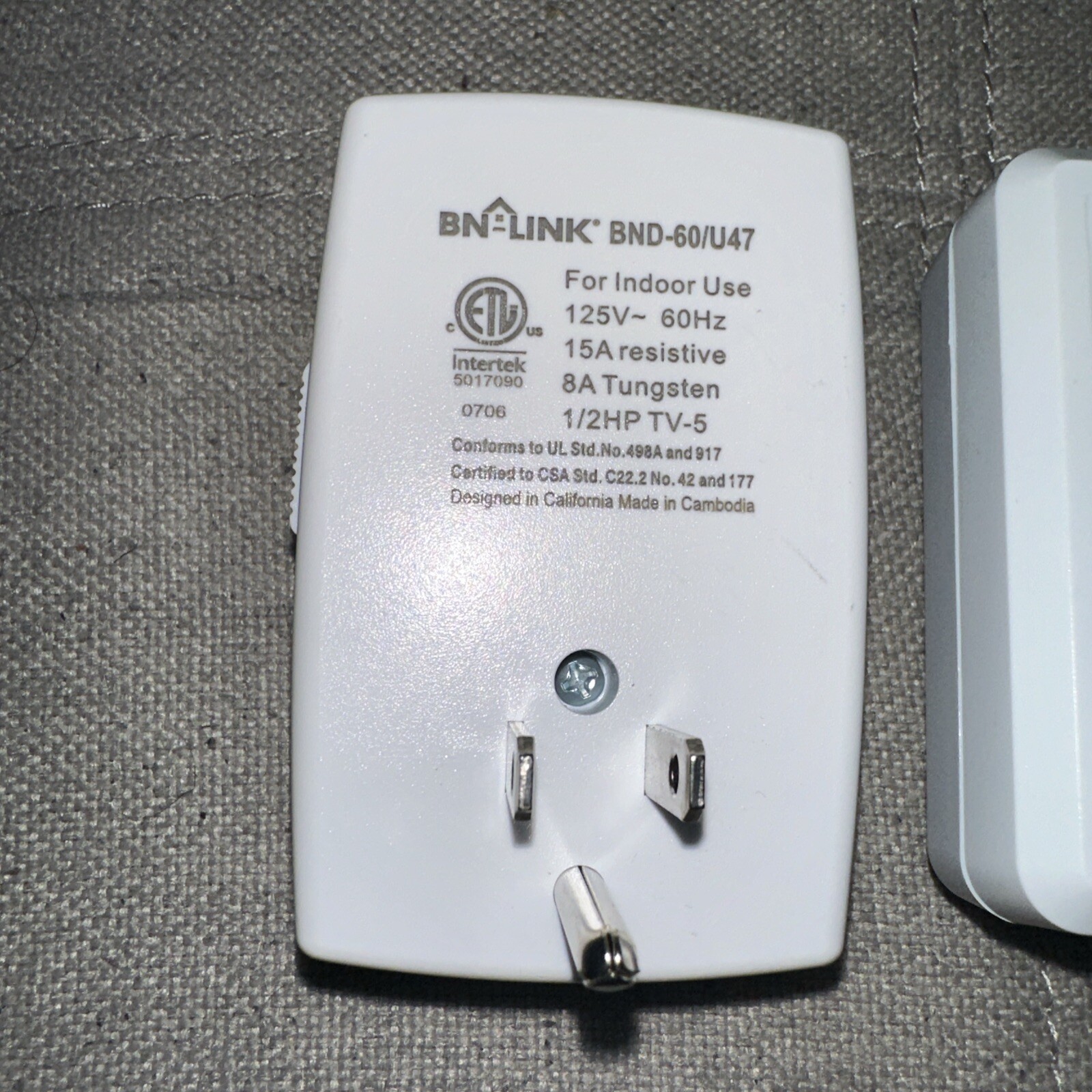 3 Automatic Light Timers Outlet 24 Hours. Only Used Once.