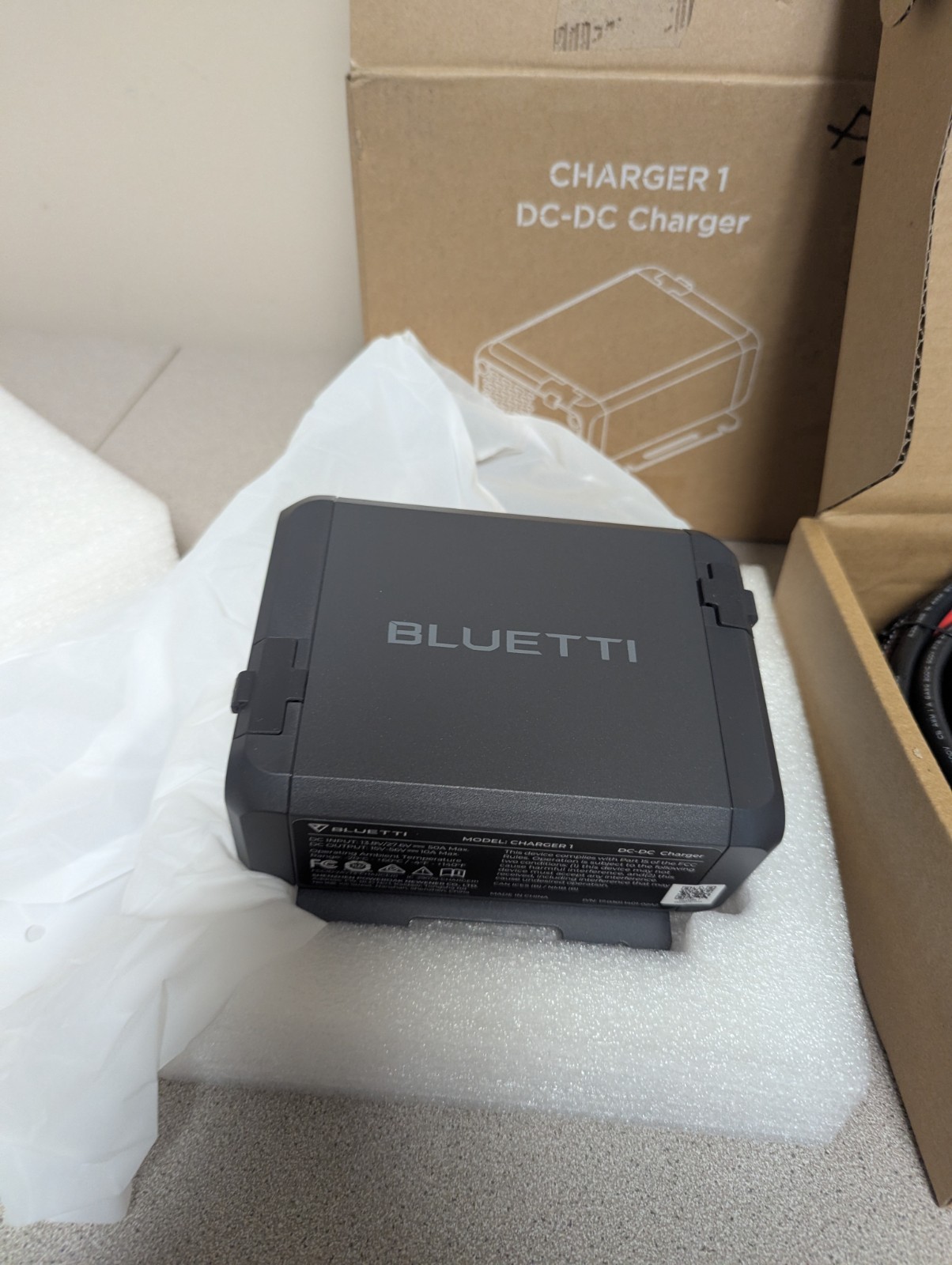 BLUETTI Charger 1 Alternator Charger DC-DC