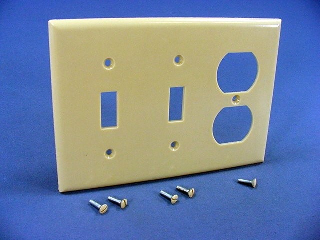Eagle 2158V Ivory 3-Gang Toggle Switch and Duplex Receptacle Outlet Wallplate