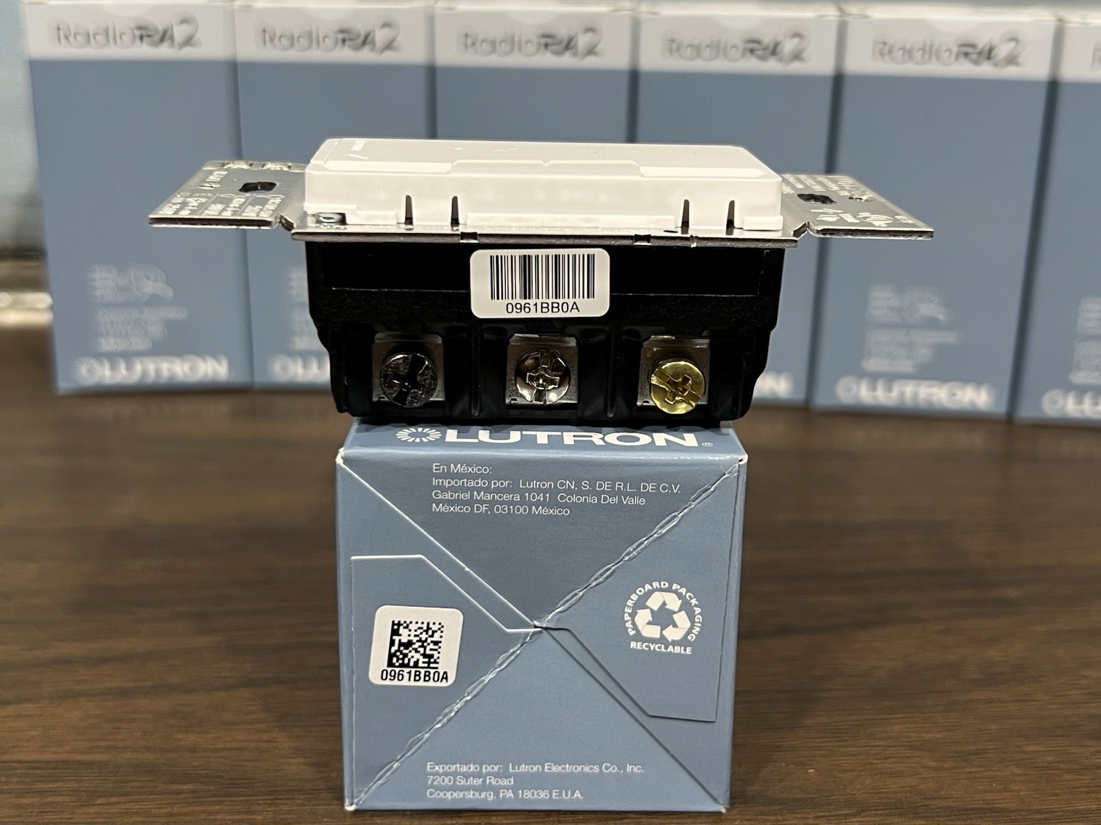 Lutron RRD-PRO-WH New In Box ( PRICE FOR 1 UNIT )