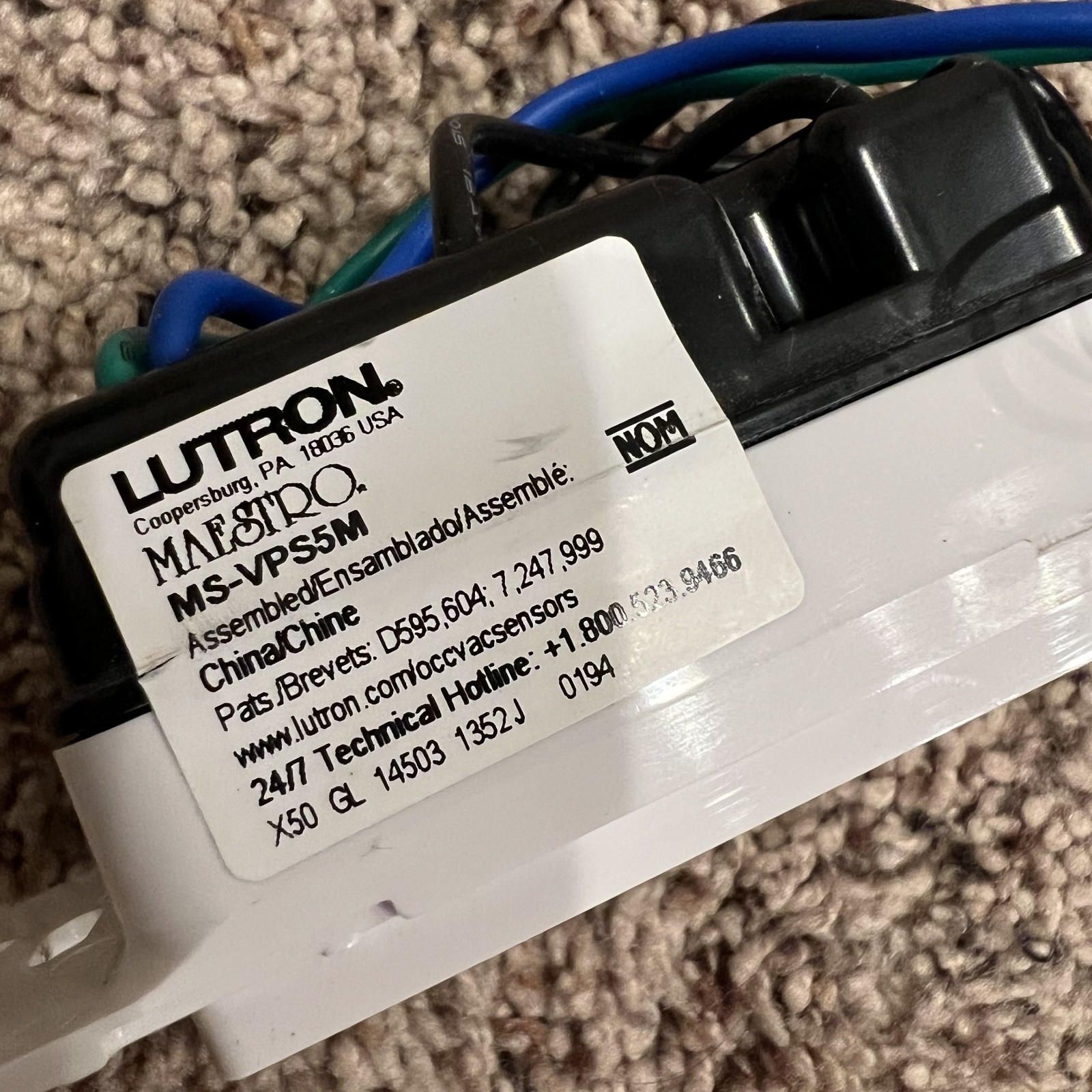 Lutron Maestro MS-VPS5M-WH 600W Single Pole/3-Way Vacancy Sensor Switch WHITE