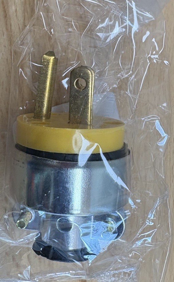 Extension Cord Replacement Male Plug Repair End 15 Amp 125 Volt.