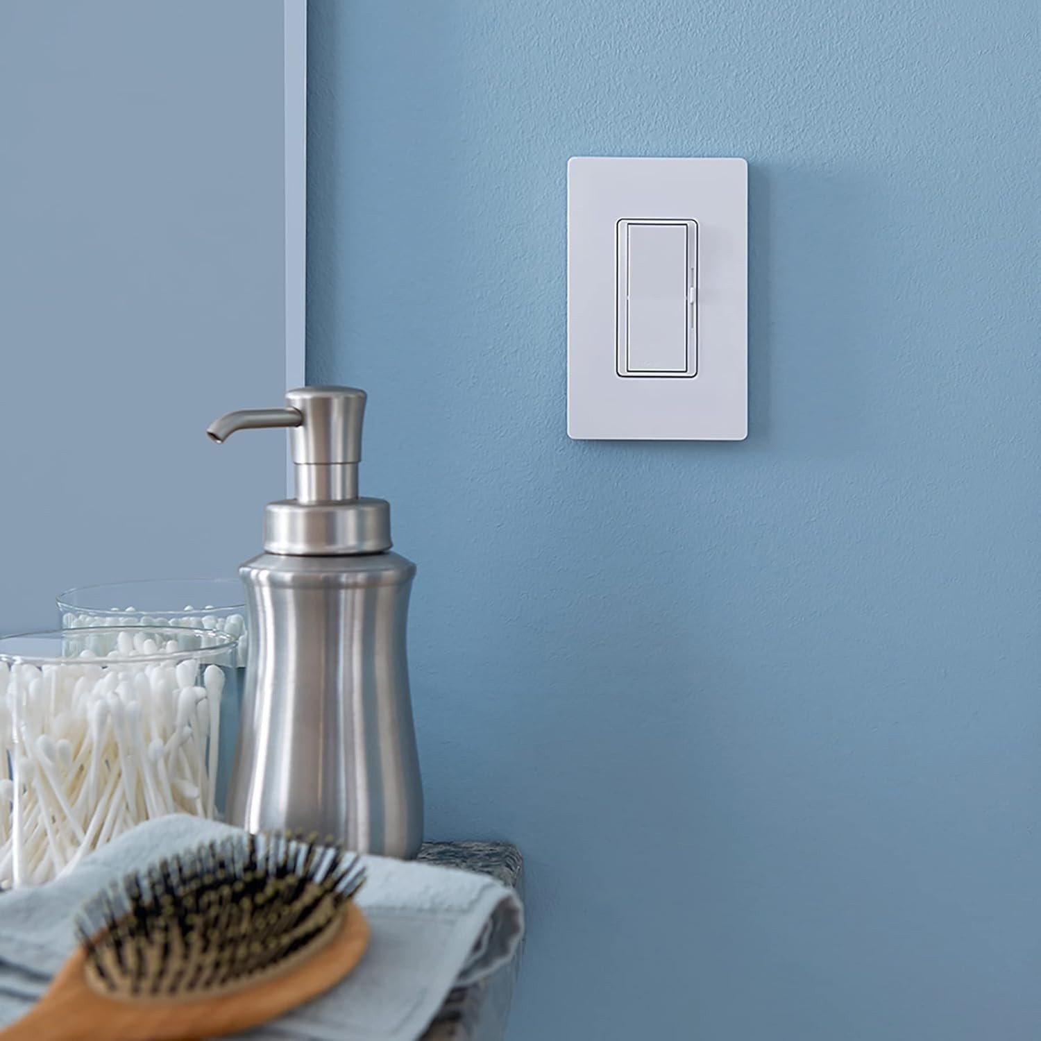 6 PACK Lutron CW-1-WH Claro 1-Gang Wall / Gloss White