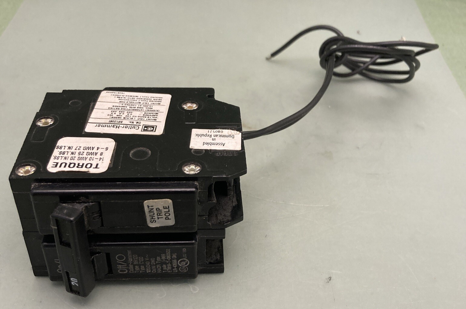 CUTLER-HAMMER BR120ST 20 Amp 1 Pole 120/240V Shunt Trip Circuit Breaker