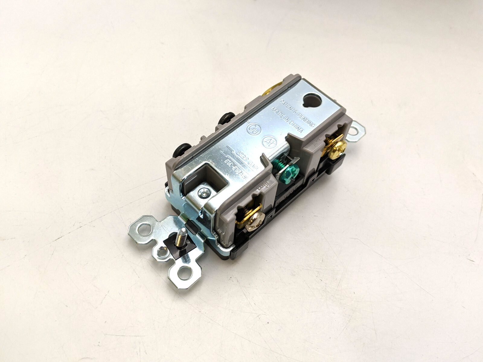 1PC RCD38TRBKCC6 Paddle Switch Outlet Single Pole 3 Way 15A 120/125VAC Black NOS