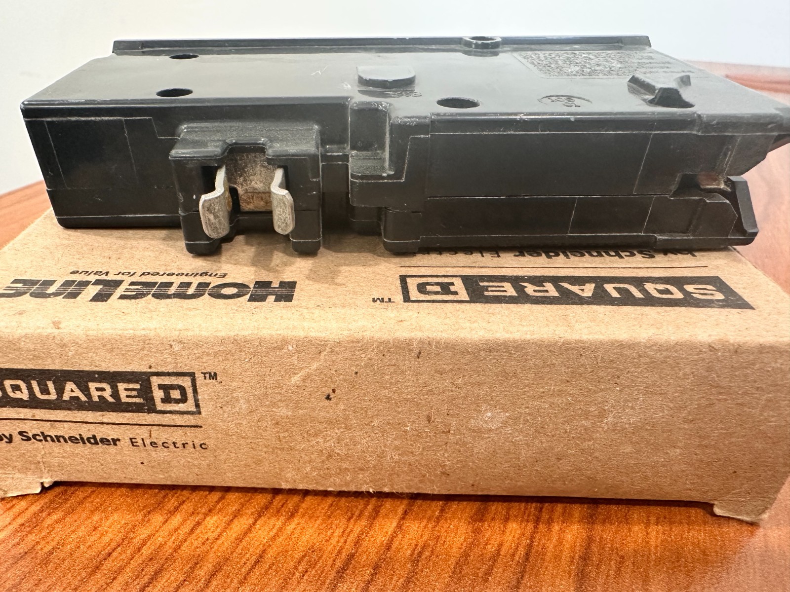 Square D HOM115PDF Homeline, 15A, 1P, 120V~ GFCI, Plug On Circuit Breaker