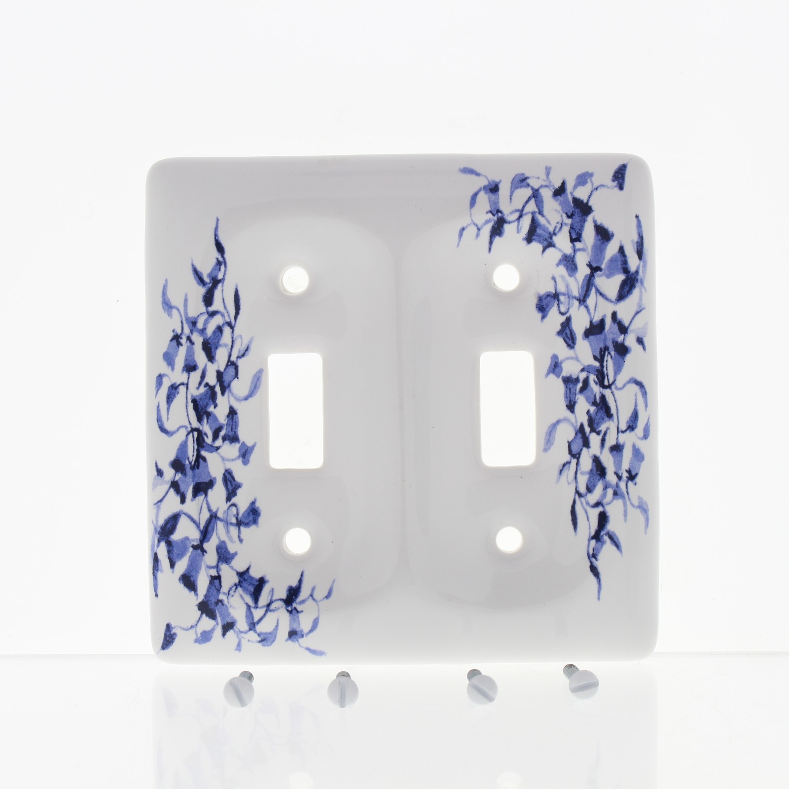 Leviton 89509-BL Blue Flower 2-Gang Standard Toggle Ceramic Wallplate Cover 5pcs
