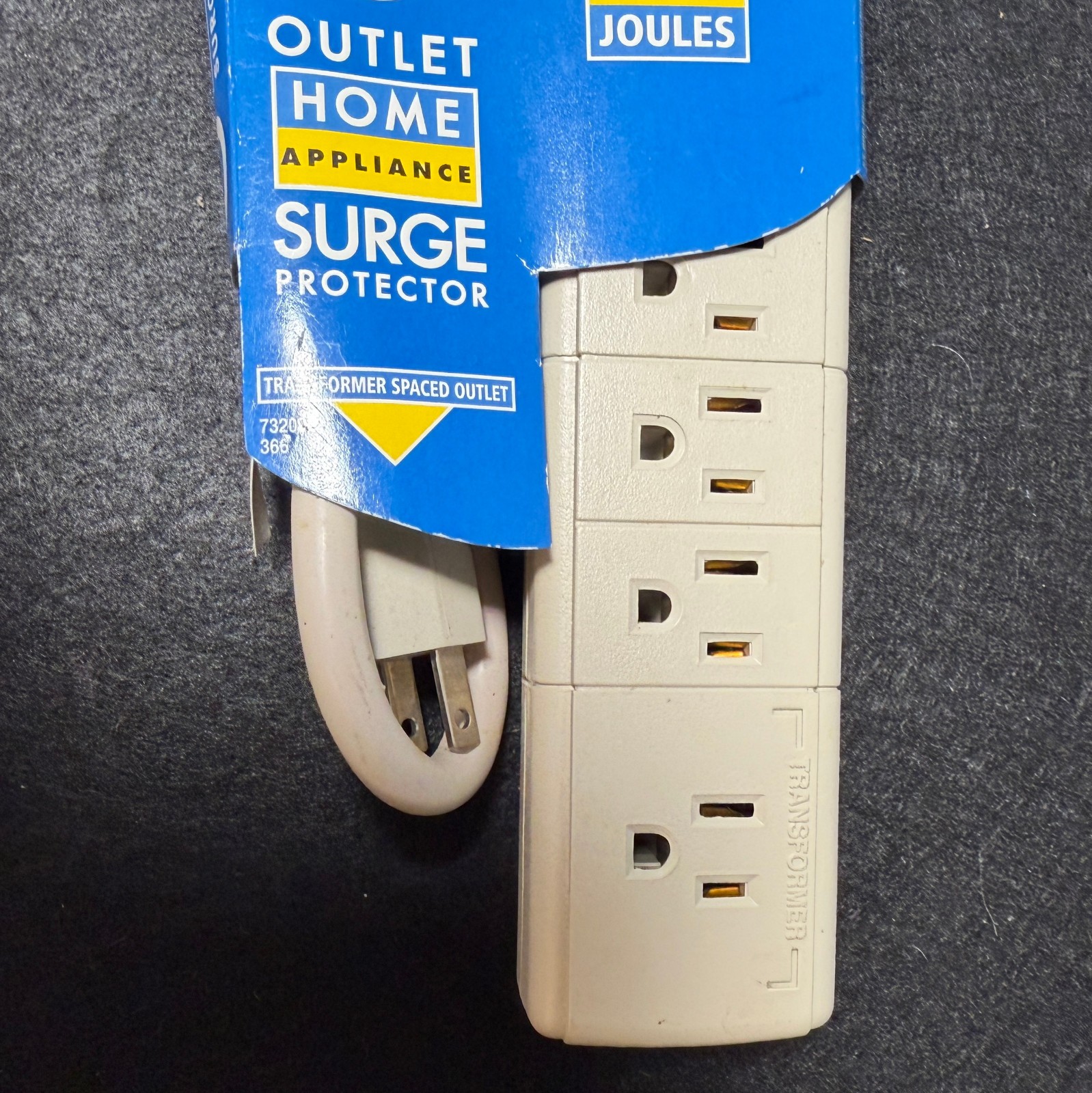 True Value Surge Protector Power Strip 5 Outlet /1 Transformer Spaced 450 Joules