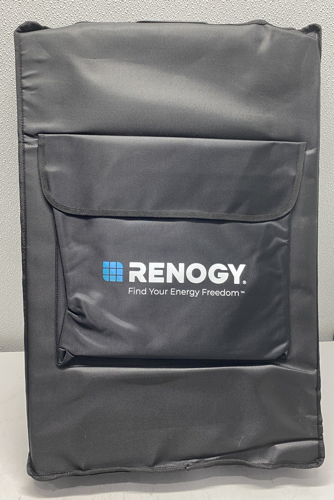 Renogy 220W Lightweight Portable Solar Suitcase RSP220LSC