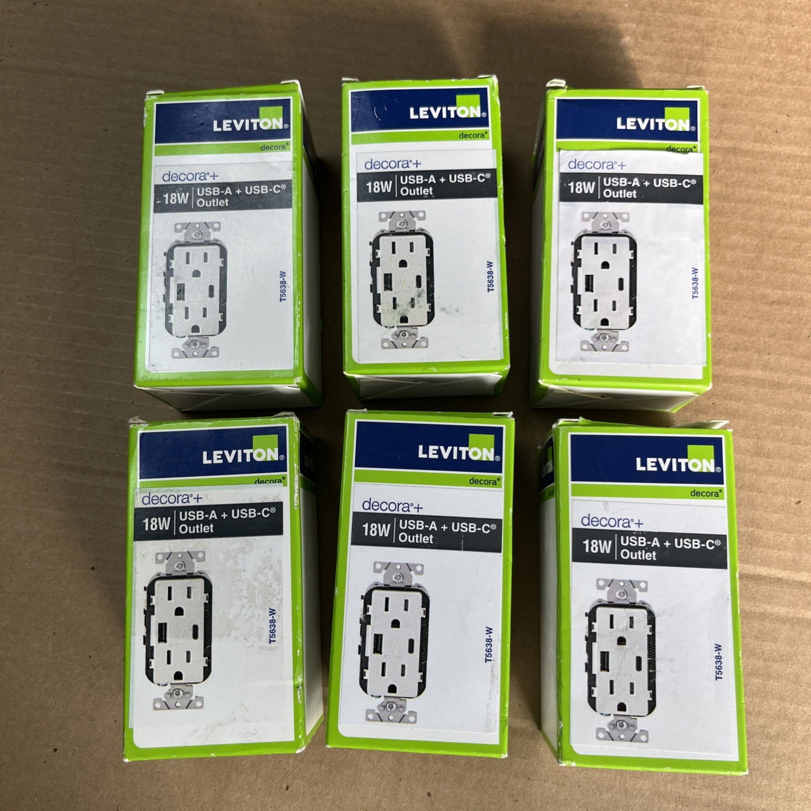 Leviton 15 Amp Tamper Resistant Type A/C 3.6 Amp 18-Watt USB Outlet
