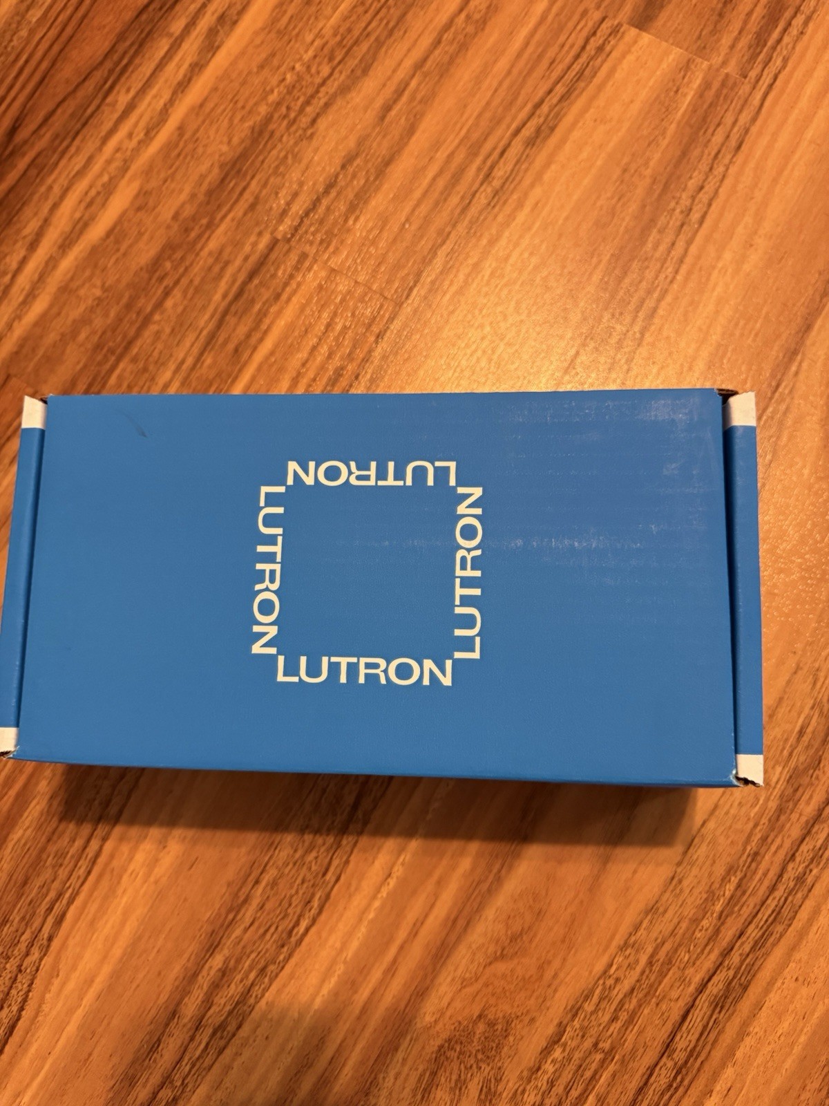 Lutron LQSE-4A5-120-D Phase Adaptive LED Dimmer Power Module 120V 16A Blue