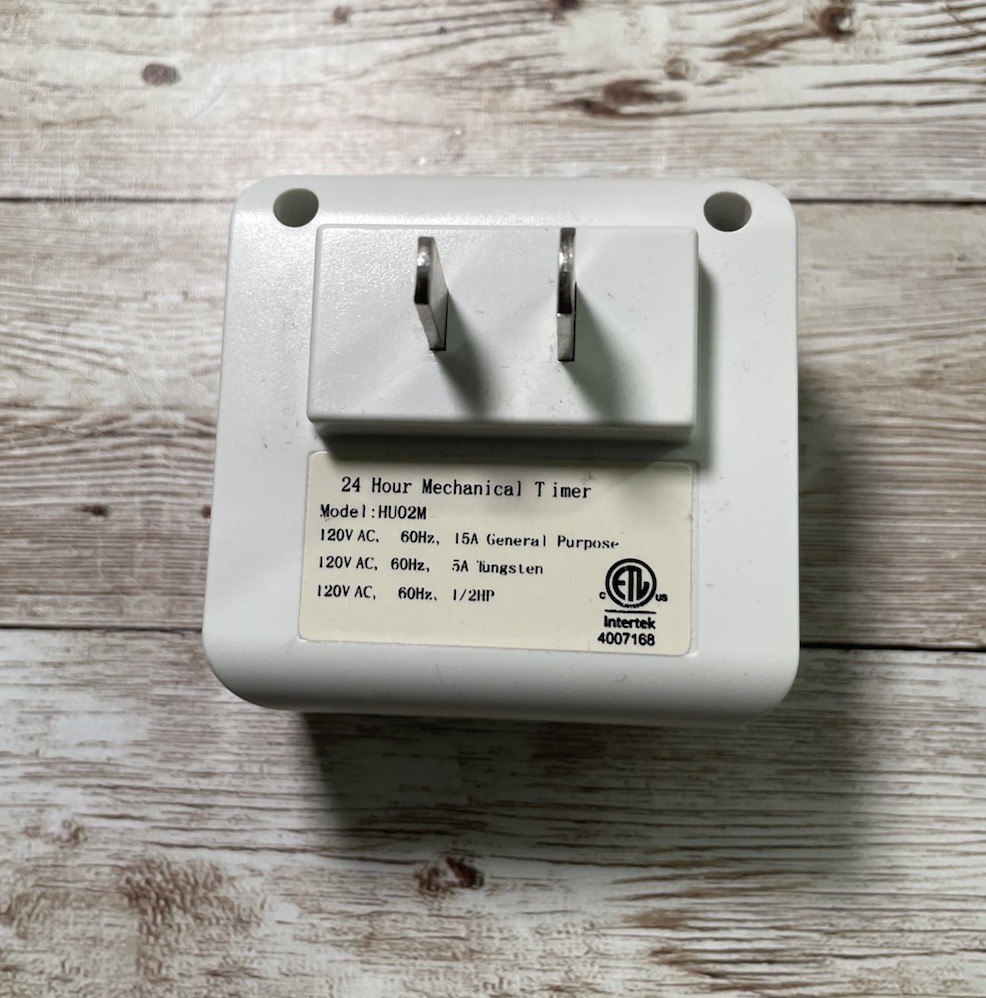 24 Hour Mechanical Timer Model HU02M 60Hz 15A General Purpose Intertek 4007168