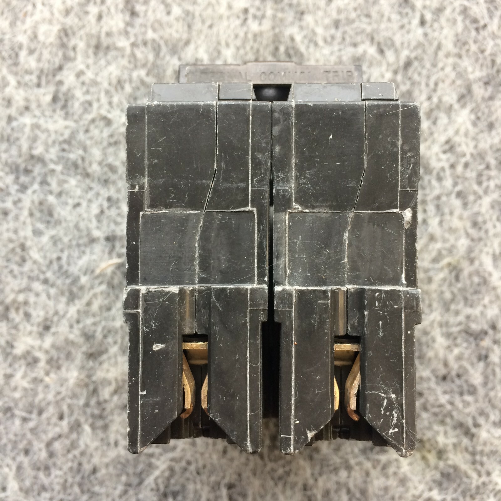 General Electric THQL2140 2-Pole Circuit Breaker 40 AMP 1 Year Warranty