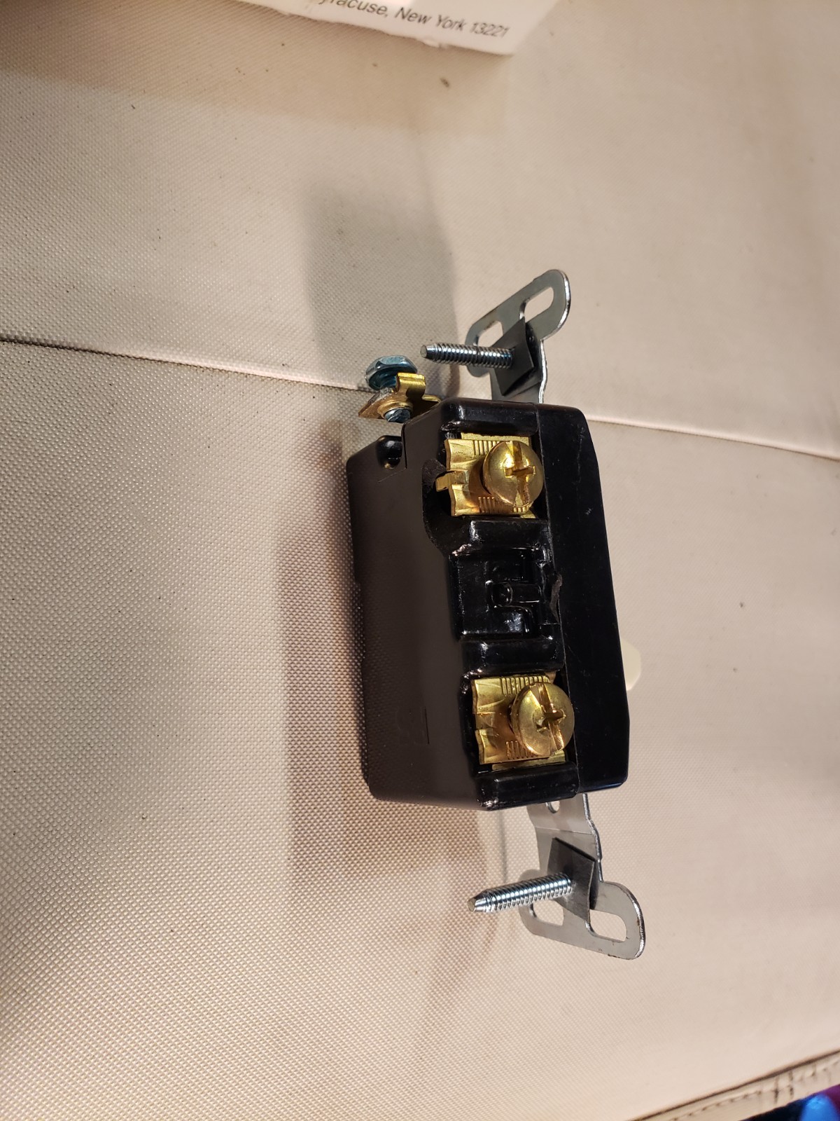 Pass & Seymour 15AC1-I Single Pole Extra Heavy Duty Switch 15 amp Ivory