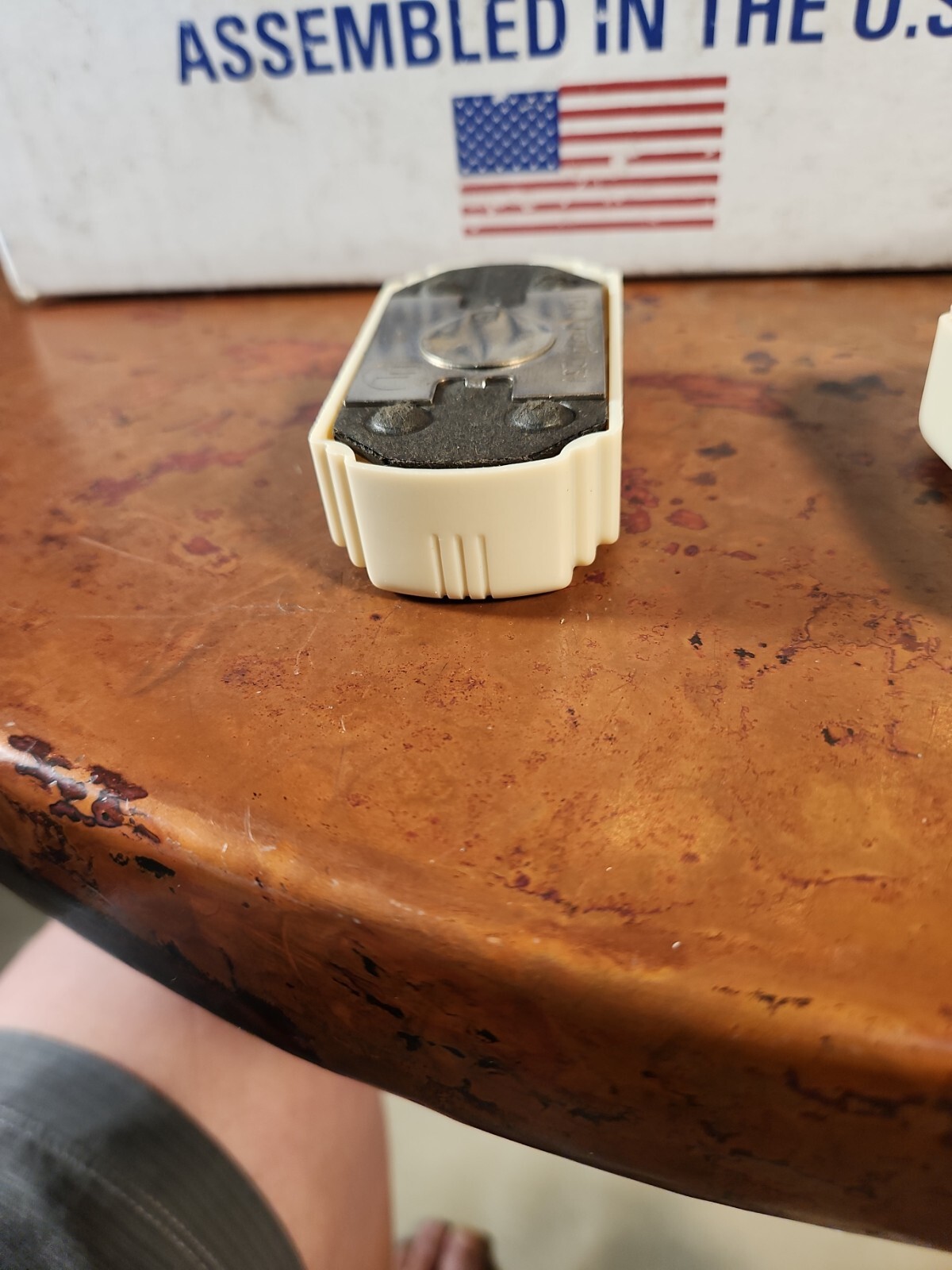Set of 2 Vintage Ivory EAGLE ART DECO Bakelite surface mount 3 outlet adapter