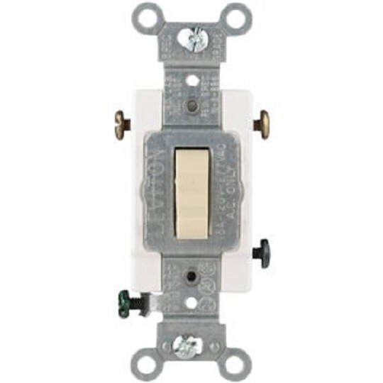 (50)-Leviton Toggle Ivory 15A Grounding Quiet 3-Way Switch S07-CS315-2IS